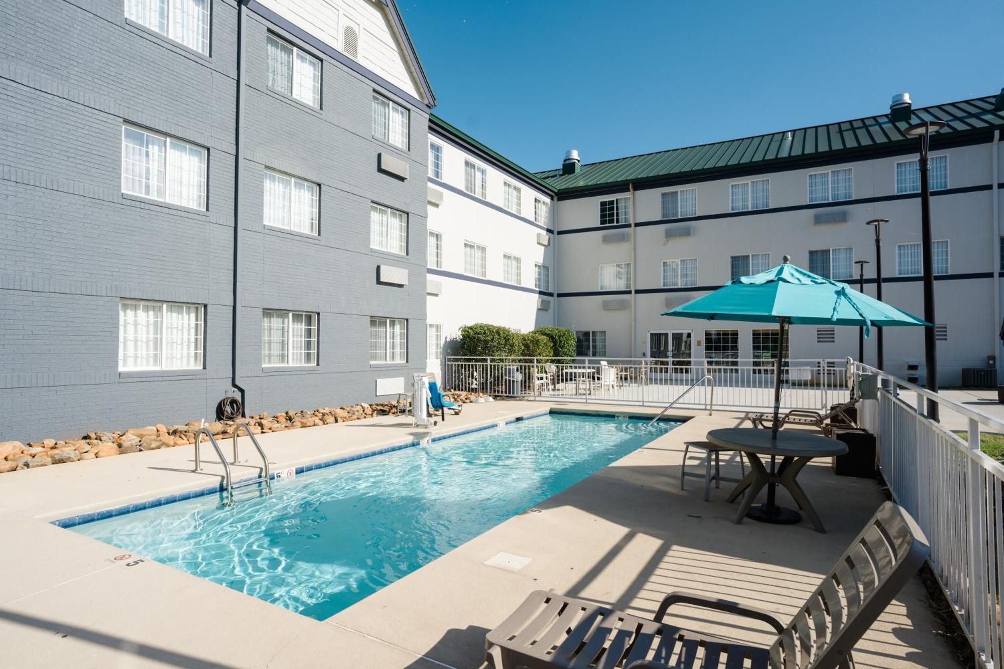 Mainstay Suites Knoxville Airport Alcoa Exterior foto